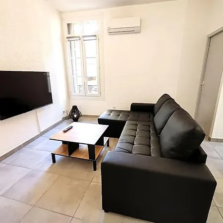 Le Centre Du Monde Apartament *